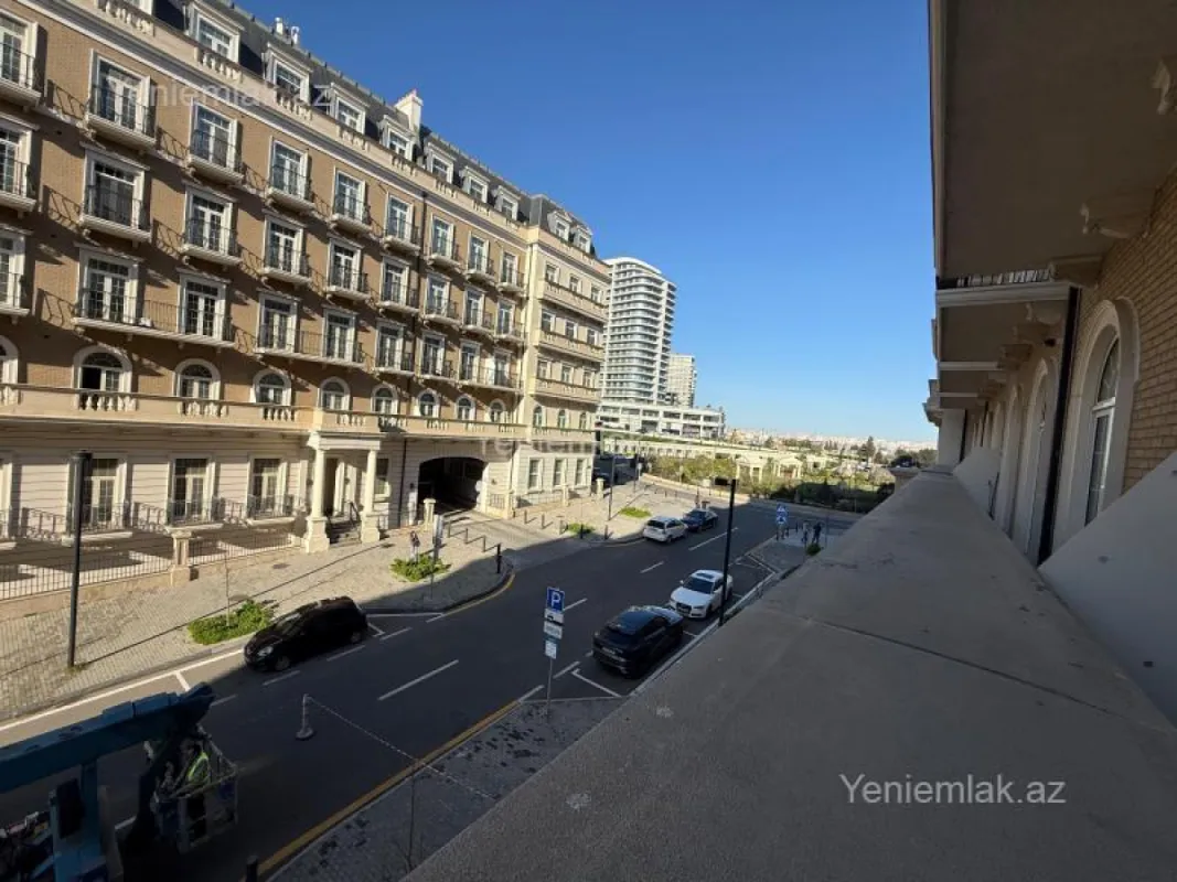 Satılır 4 otaqlı yeni tikili 148 m²