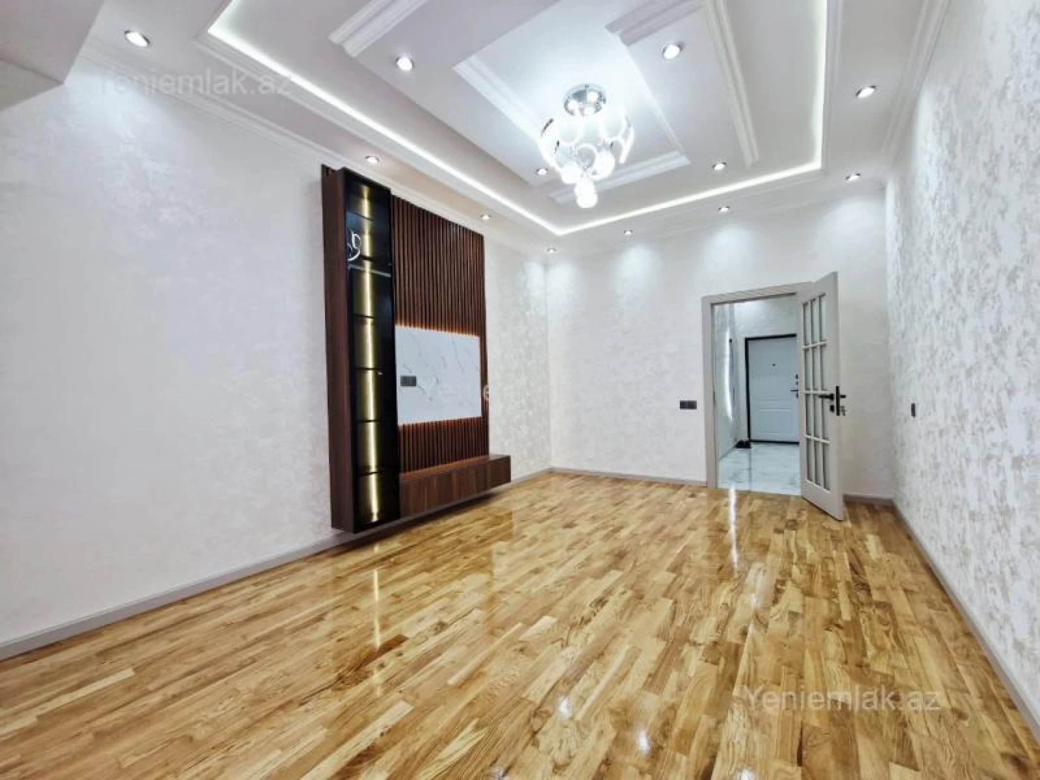 Satılır 3 otaqlı yeni tikili 92 m²