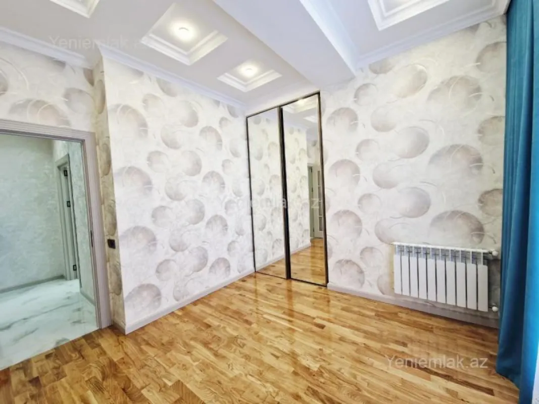 Satılır 3 otaqlı yeni tikili 92 m²