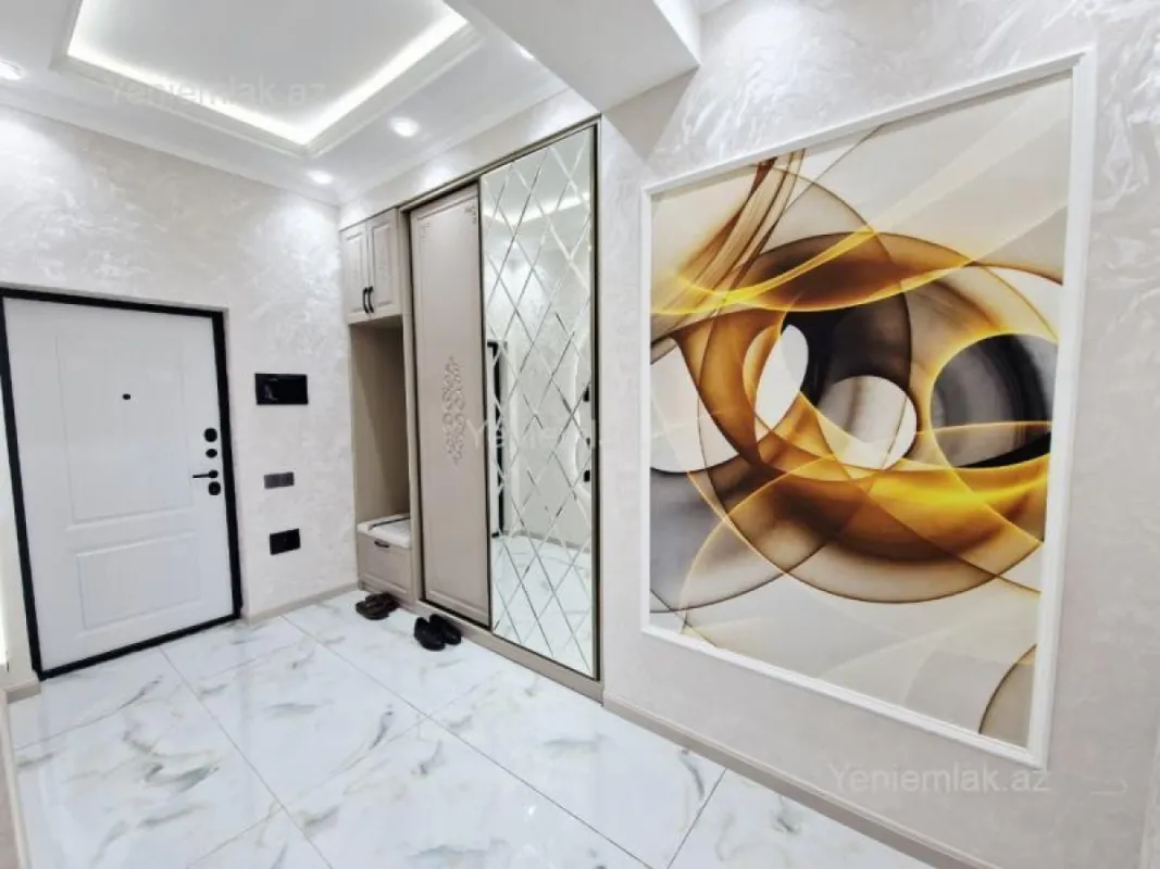 Satılır 3 otaqlı yeni tikili 92 m²