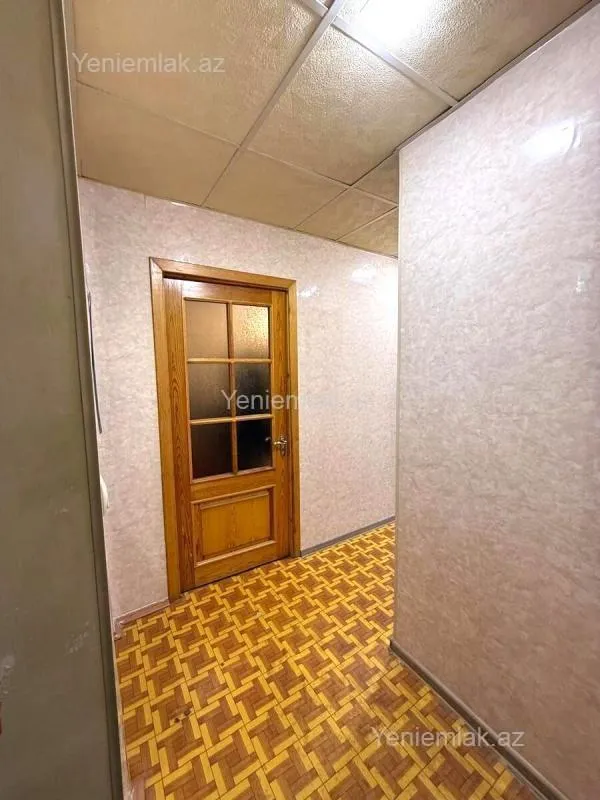 Satılır 2 otaqlı köhnə tikili 55 m²