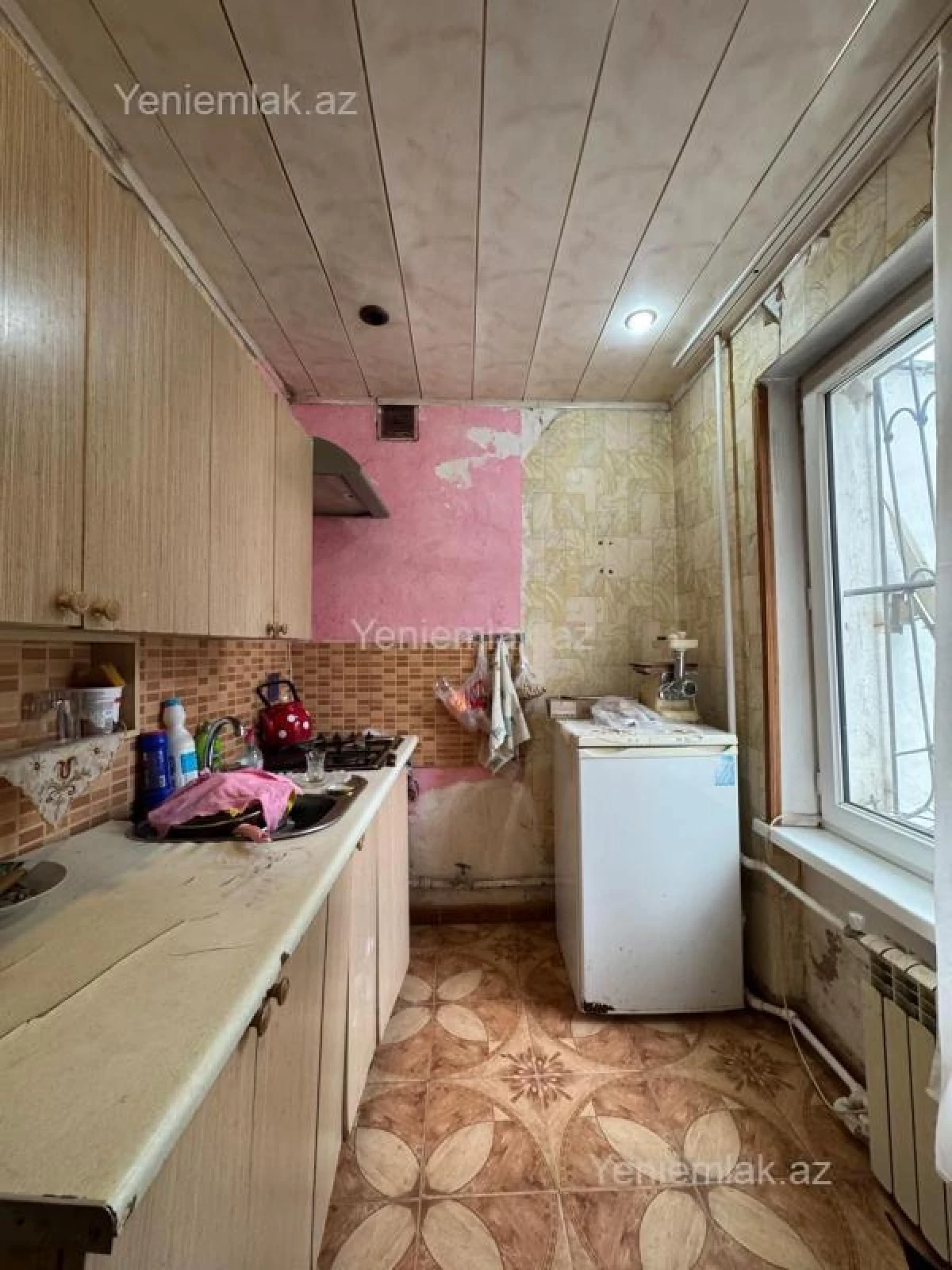 Satılır 1 otaqlı köhnə tikili 51 m²