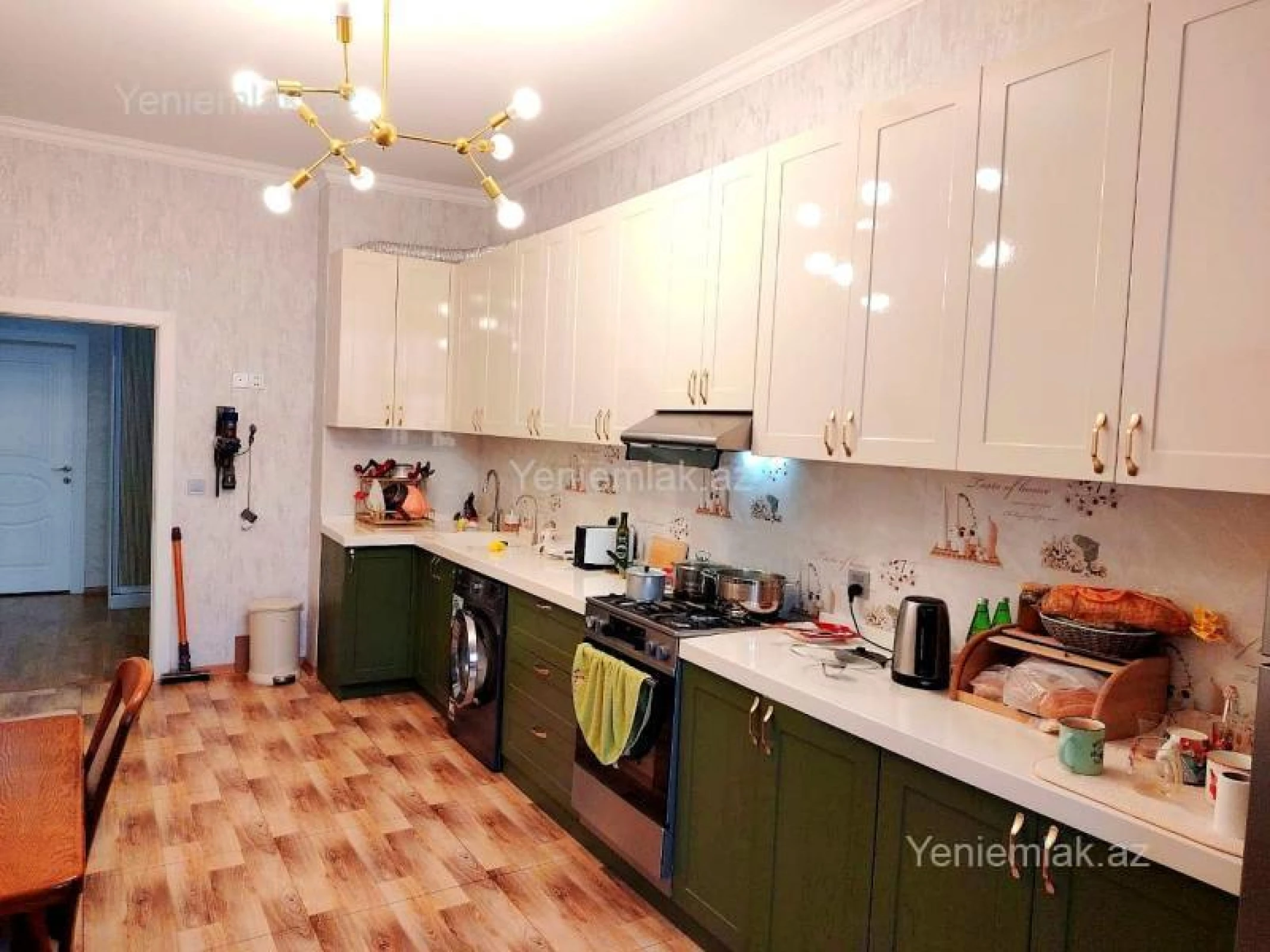 Satılır 5 otaqlı yeni tikili 160.5 m²