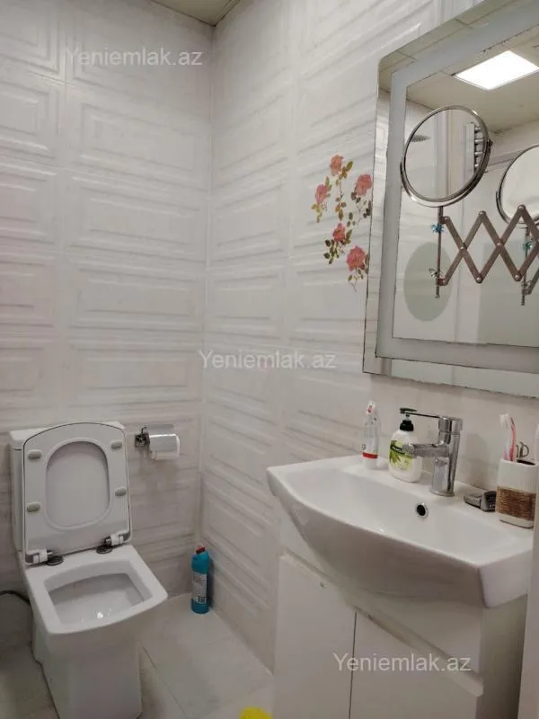 Satılır 5 otaqlı yeni tikili 160.5 m²