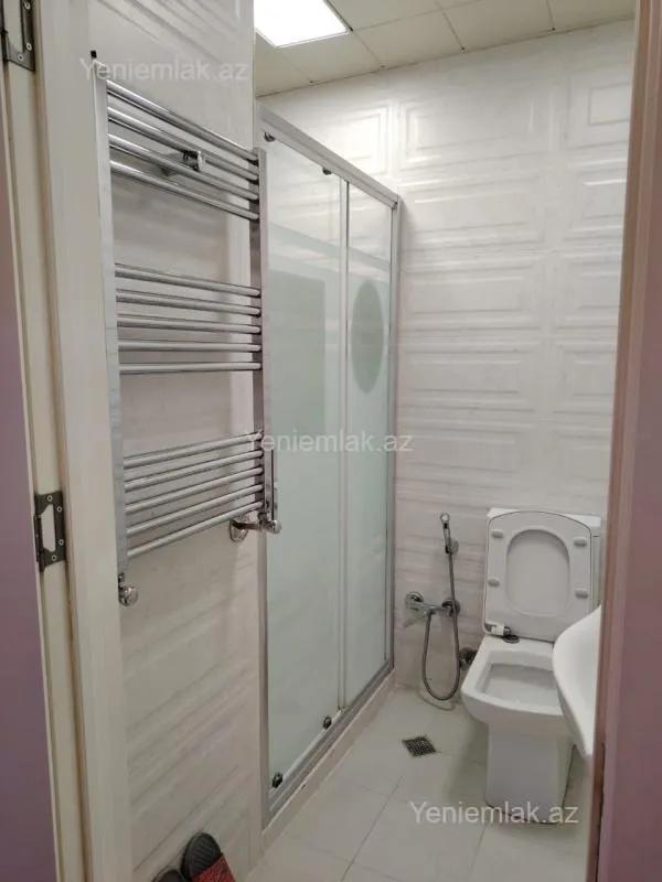 Satılır 5 otaqlı yeni tikili 160.5 m²