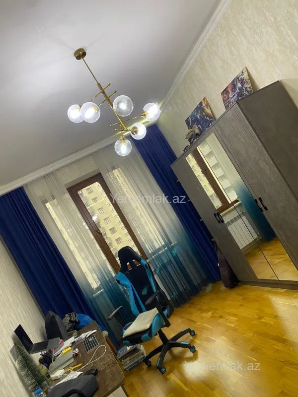 Satılır 5 otaqlı yeni tikili 160.5 m²
