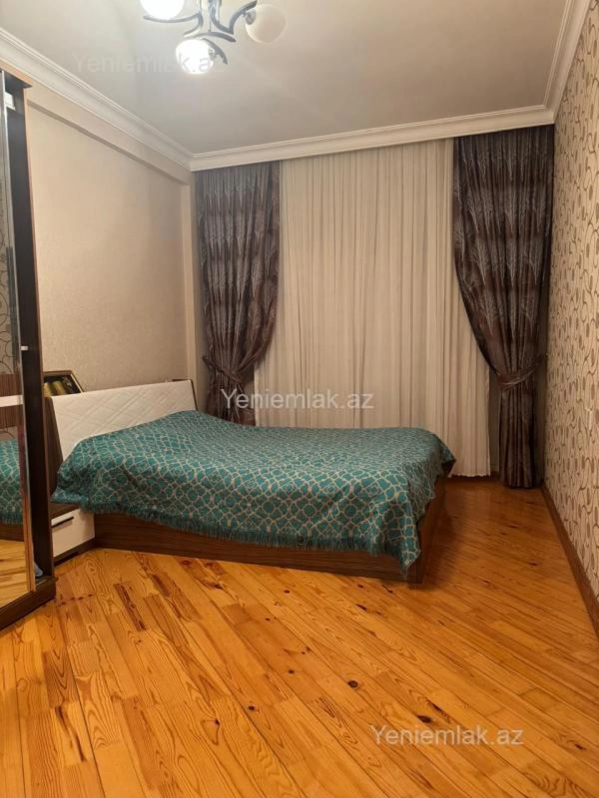 Satılır 3 otaqlı yeni tikili 125 m²