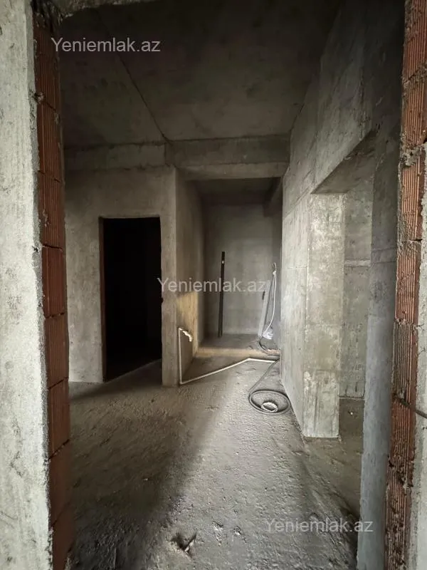 Satılır 2 otaqlı yeni tikili 100 m²