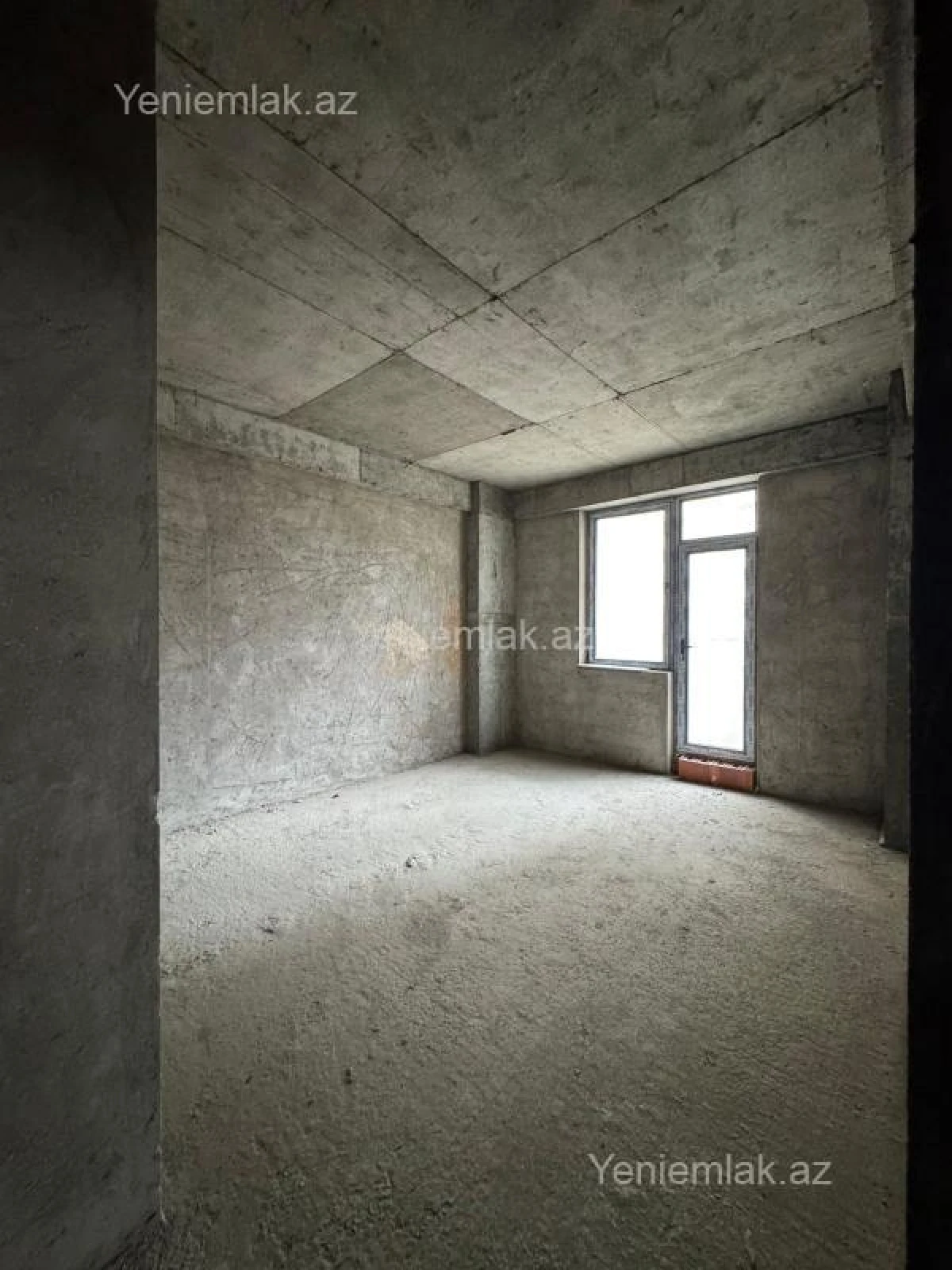 Satılır 2 otaqlı yeni tikili 100 m²