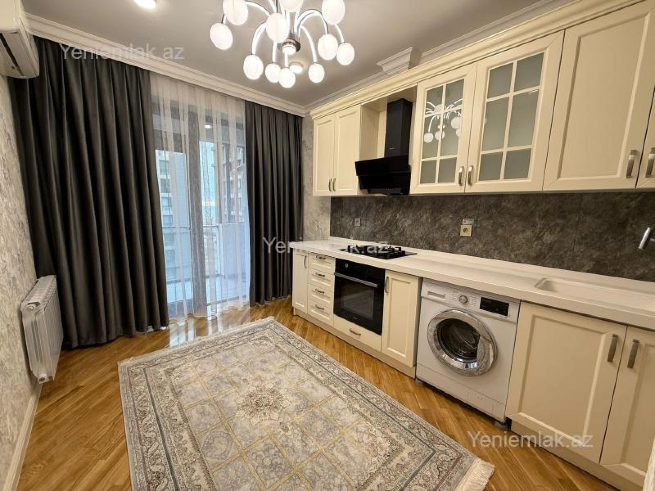 Satılır 3 otaqlı yeni tikili 83 m²