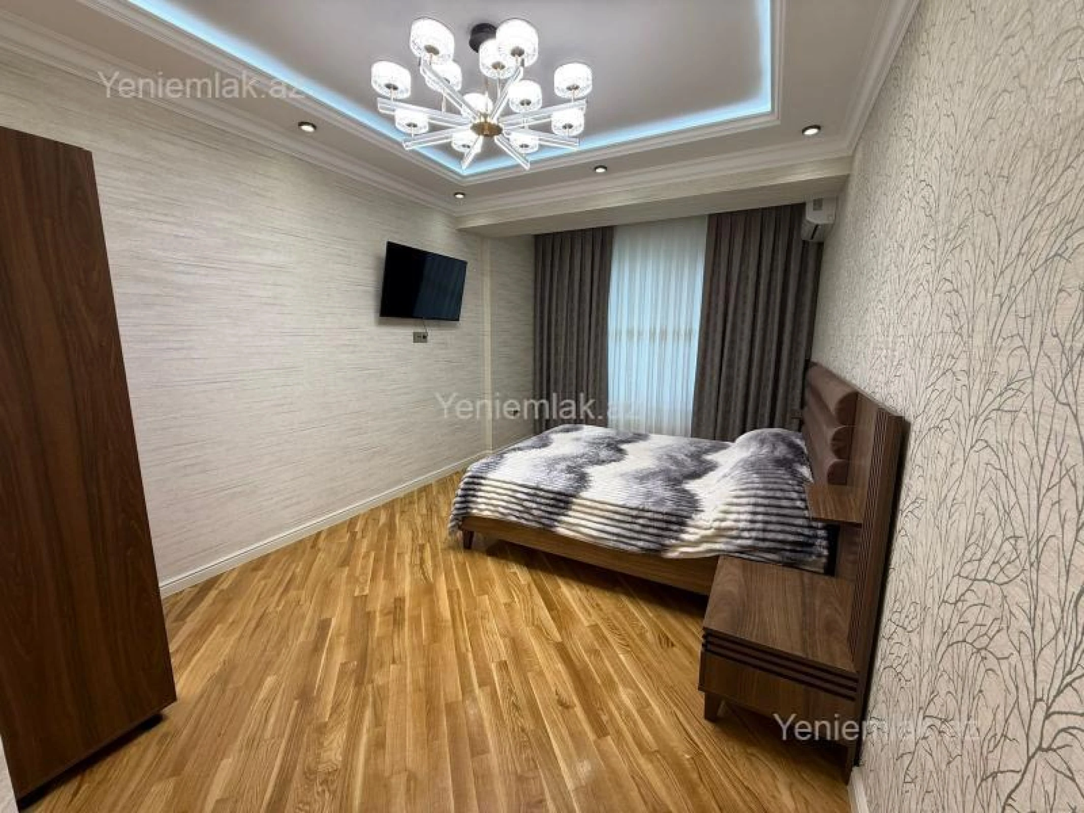 Satılır 3 otaqlı yeni tikili 83 m²