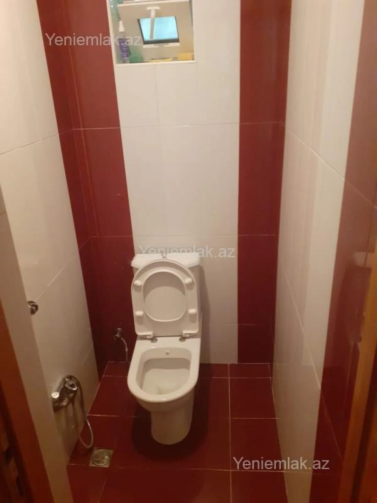 Satılır 6 otaqlı həyət evi 170 m²