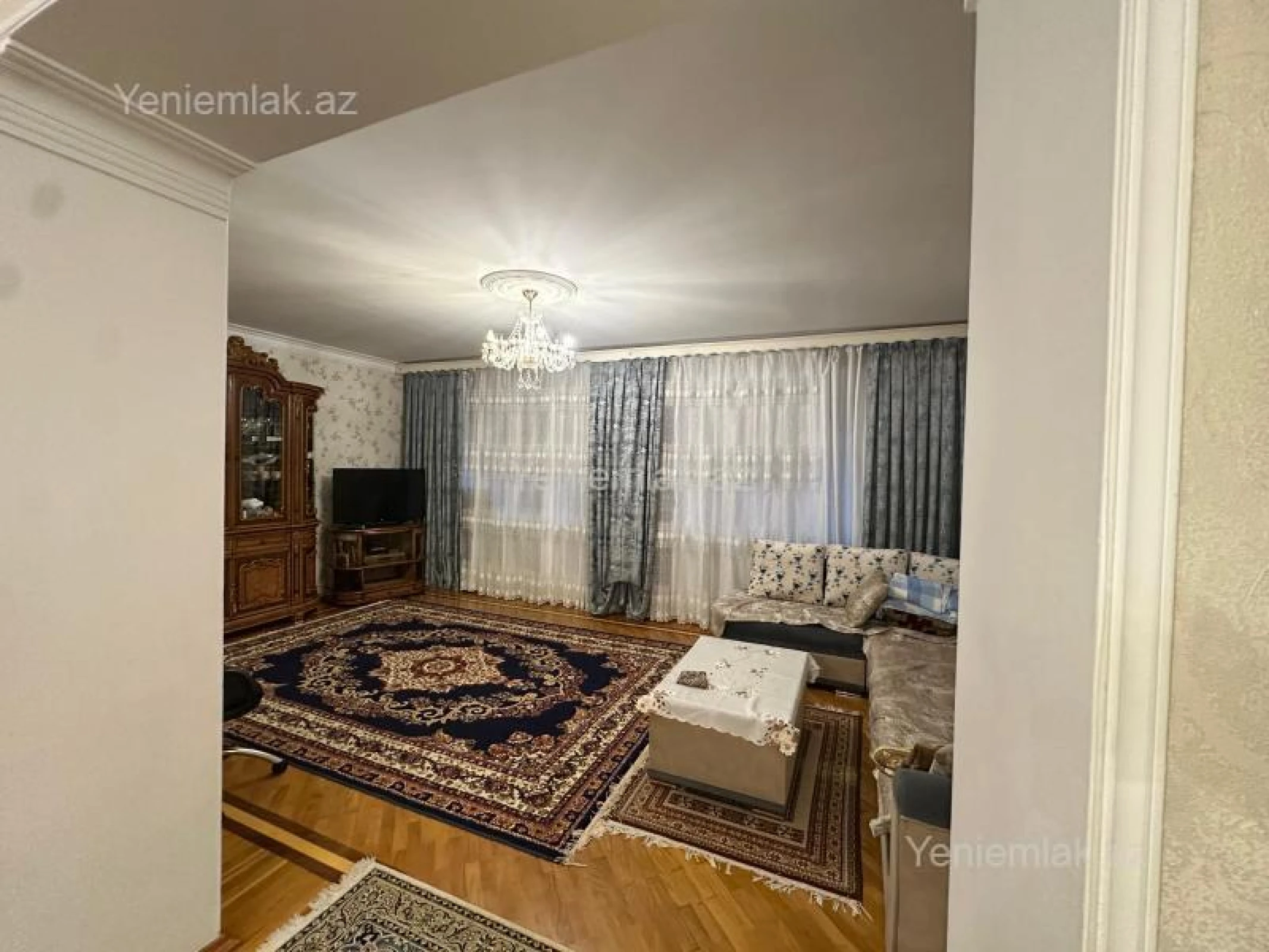 Satılır 4 otaqlı köhnə tikili 100.5 m²