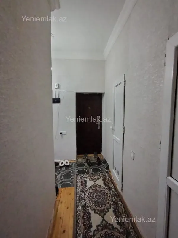 Satılır 4 otaqlı köhnə tikili 80 m²