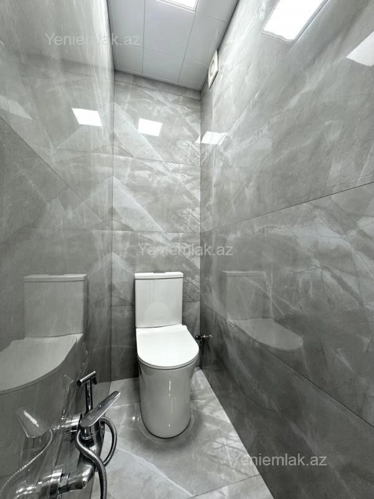 Satılır 3 otaqlı köhnə tikili 70 m²