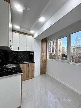 Satılır 3 otaqlı köhnə tikili 70 m²