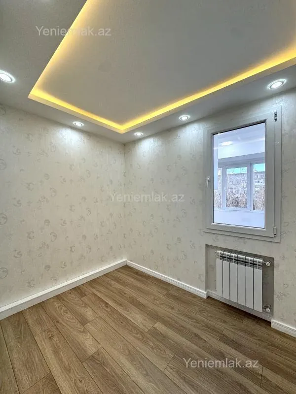 Satılır 3 otaqlı köhnə tikili 70 m²
