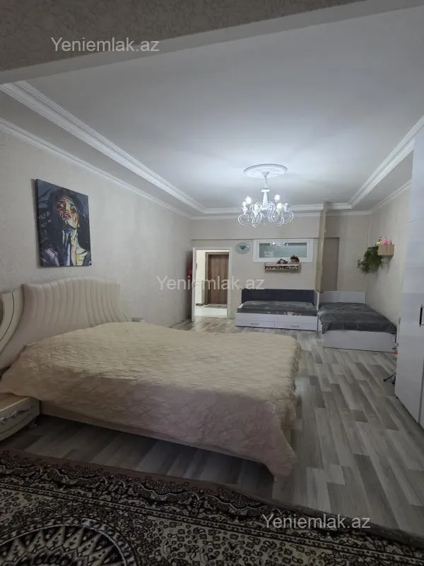 Satılır 2 otaqlı yeni tikili 65 m²