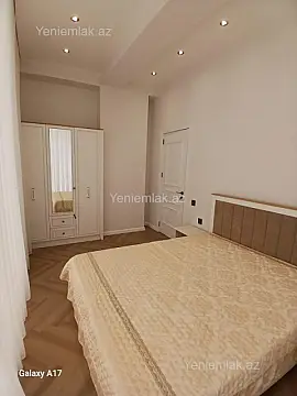 Satılır 3 otaqlı yeni tikili 75 m²