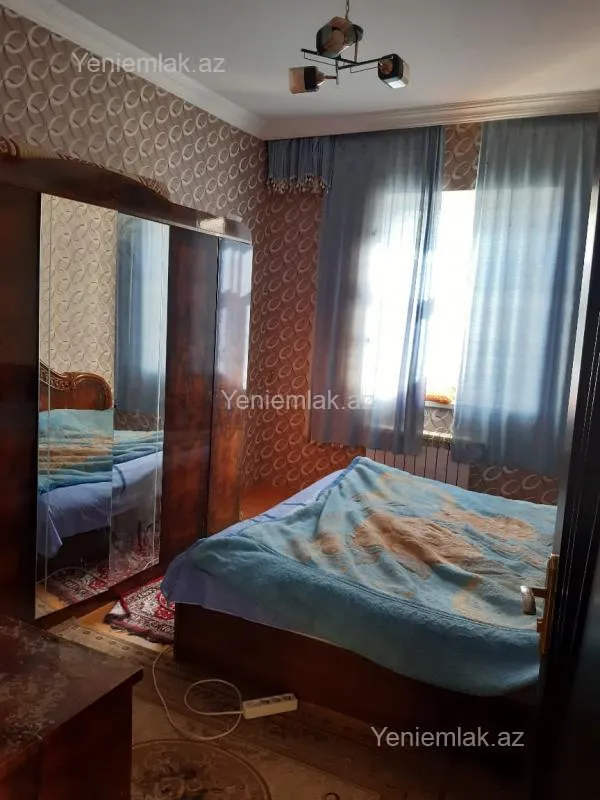 Satılır 6 otaqlı həyət evi 120 m²