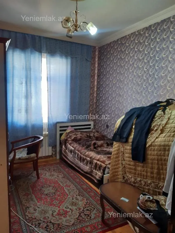 Satılır 6 otaqlı həyət evi 120 m²