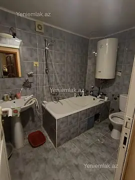 Satılır 3 otaqlı köhnə tikili 72 m²