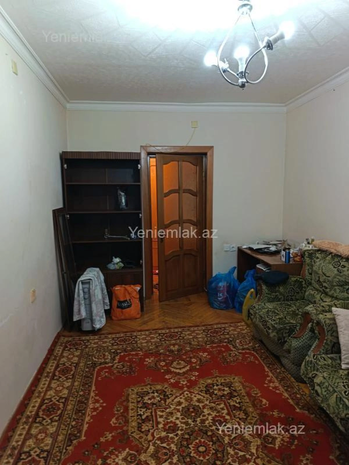 Satılır 3 otaqlı köhnə tikili 72 m²