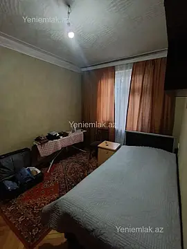 Satılır 3 otaqlı köhnə tikili 72 m²