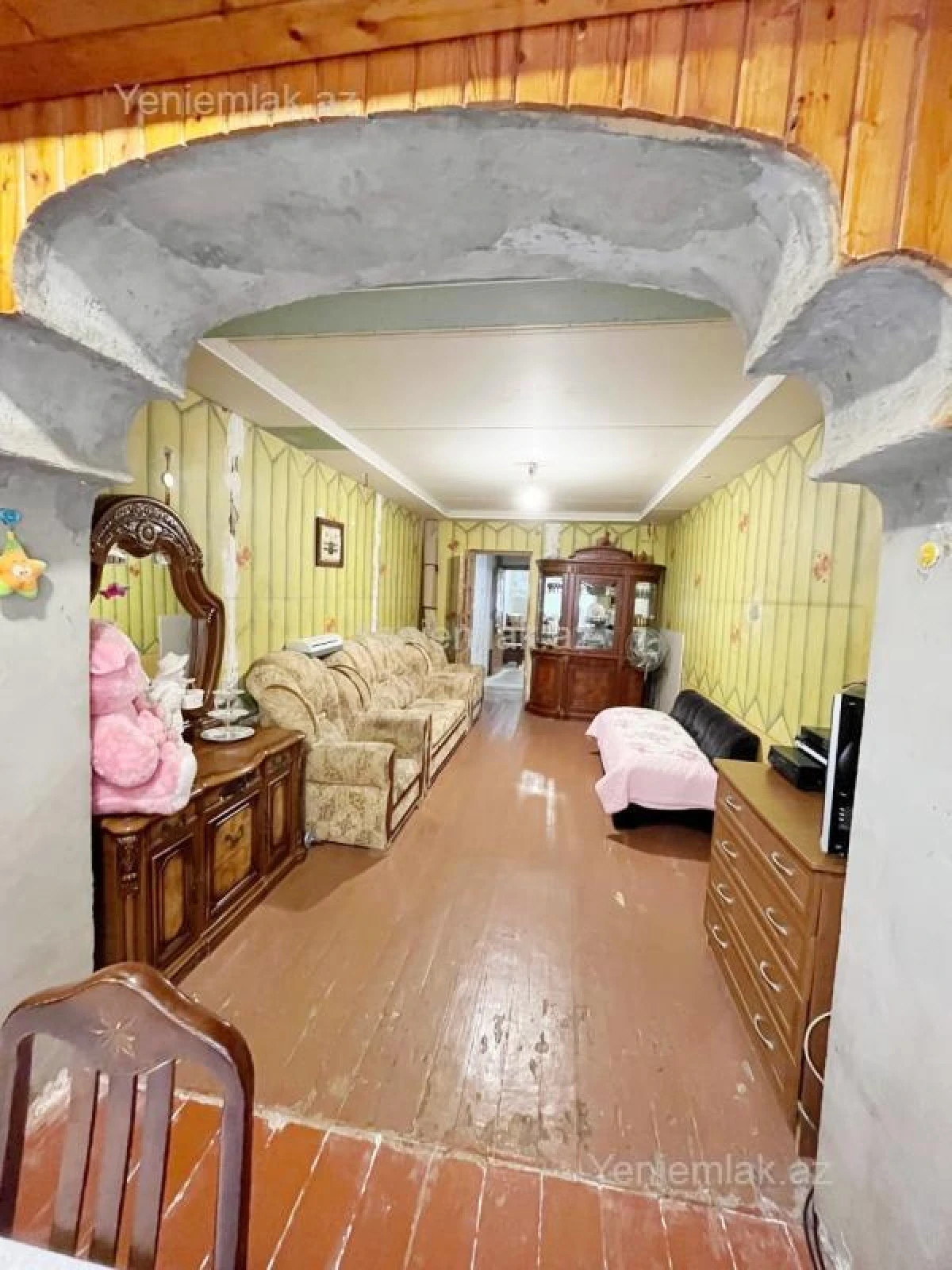 Satılır 2 otaqlı köhnə tikili 62 m²