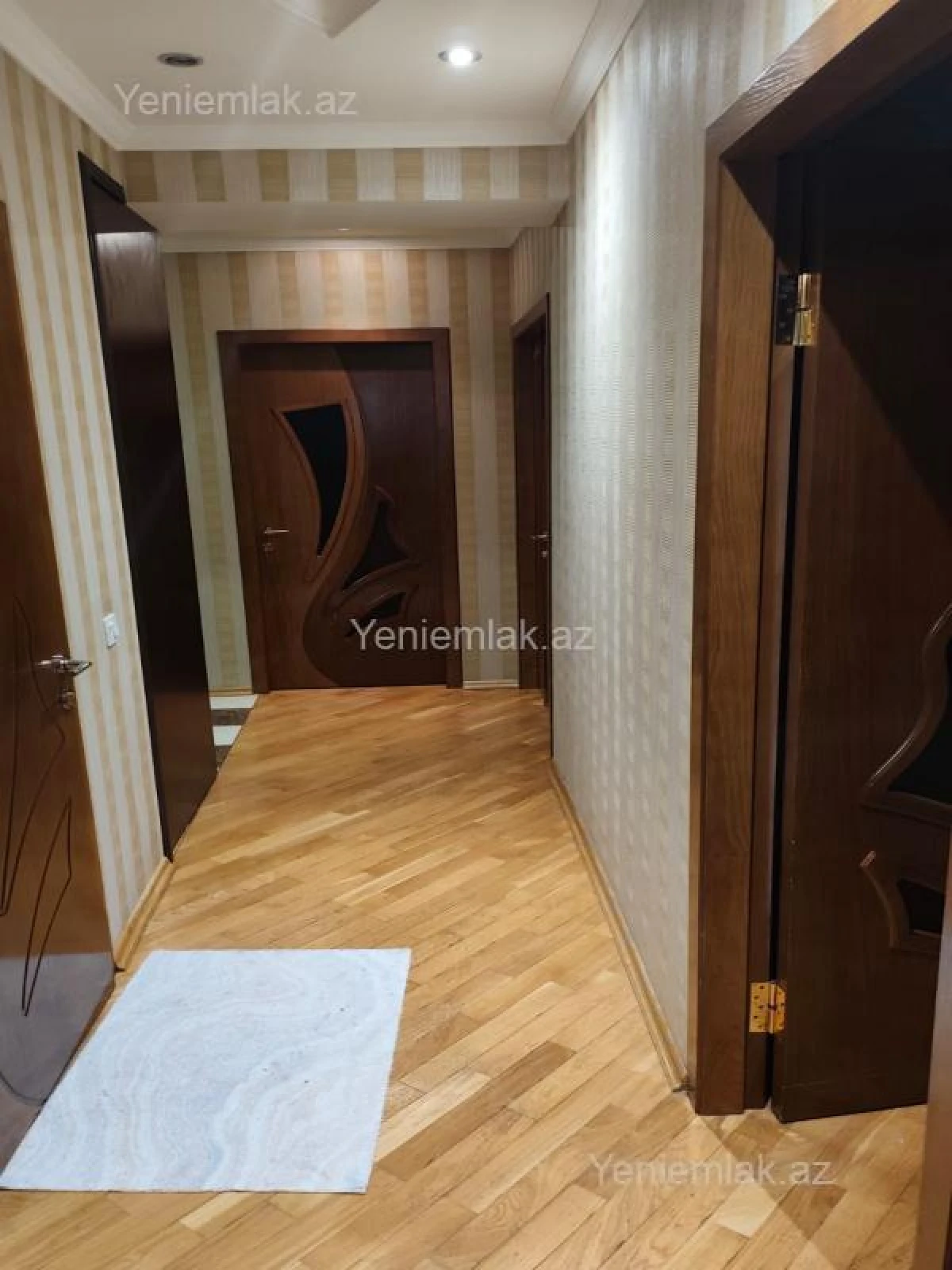 Satılır 3 otaqlı yeni tikili 120 m²