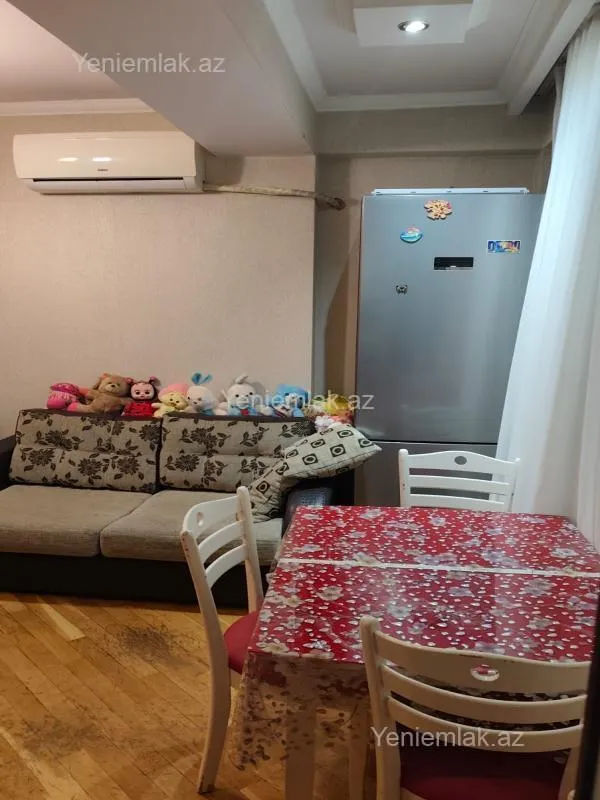 Satılır 3 otaqlı yeni tikili 120 m²