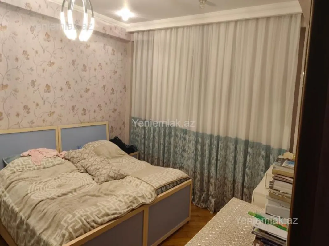 Satılır 3 otaqlı yeni tikili 120 m²