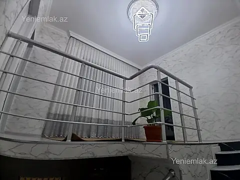 Satılır 4 otaqlı həyət evi 105 m²