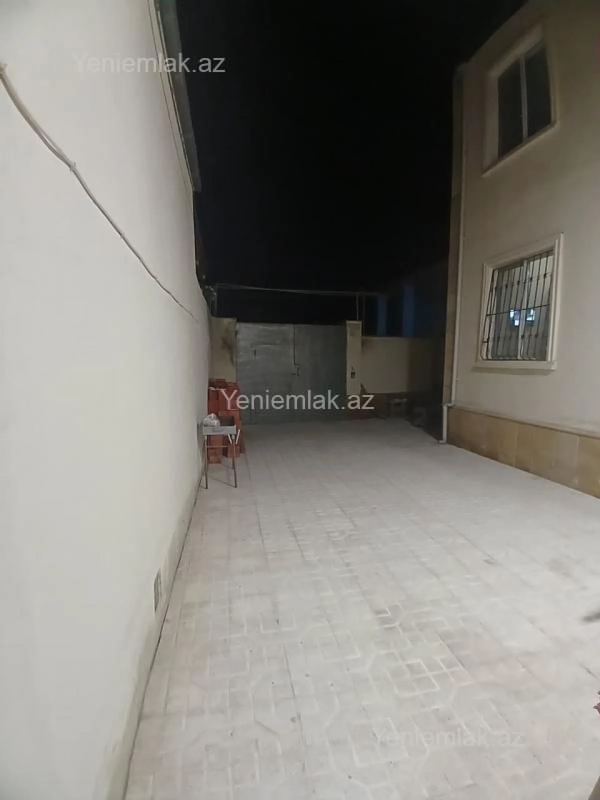Satılır 4 otaqlı həyət evi 105 m²
