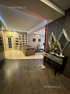 Satılır 4 otaqlı yeni tikili 250.5 m²