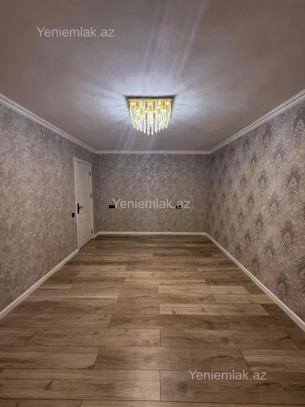 Satılır 3 otaqlı köhnə tikili 85 m²