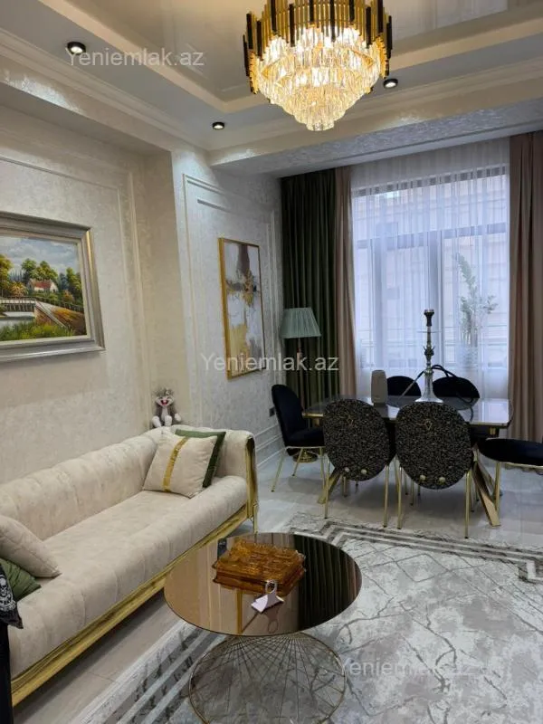 Satılır 3 otaqlı yeni tikili 75 m²