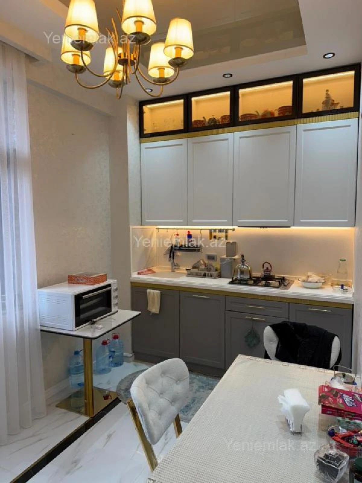 Satılır 3 otaqlı yeni tikili 75 m²