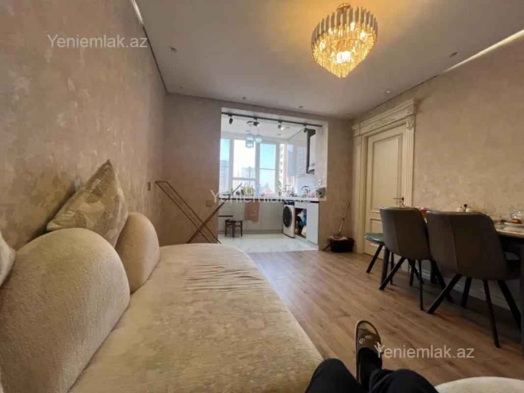 Satılır 3 otaqlı köhnə tikili 72 m²