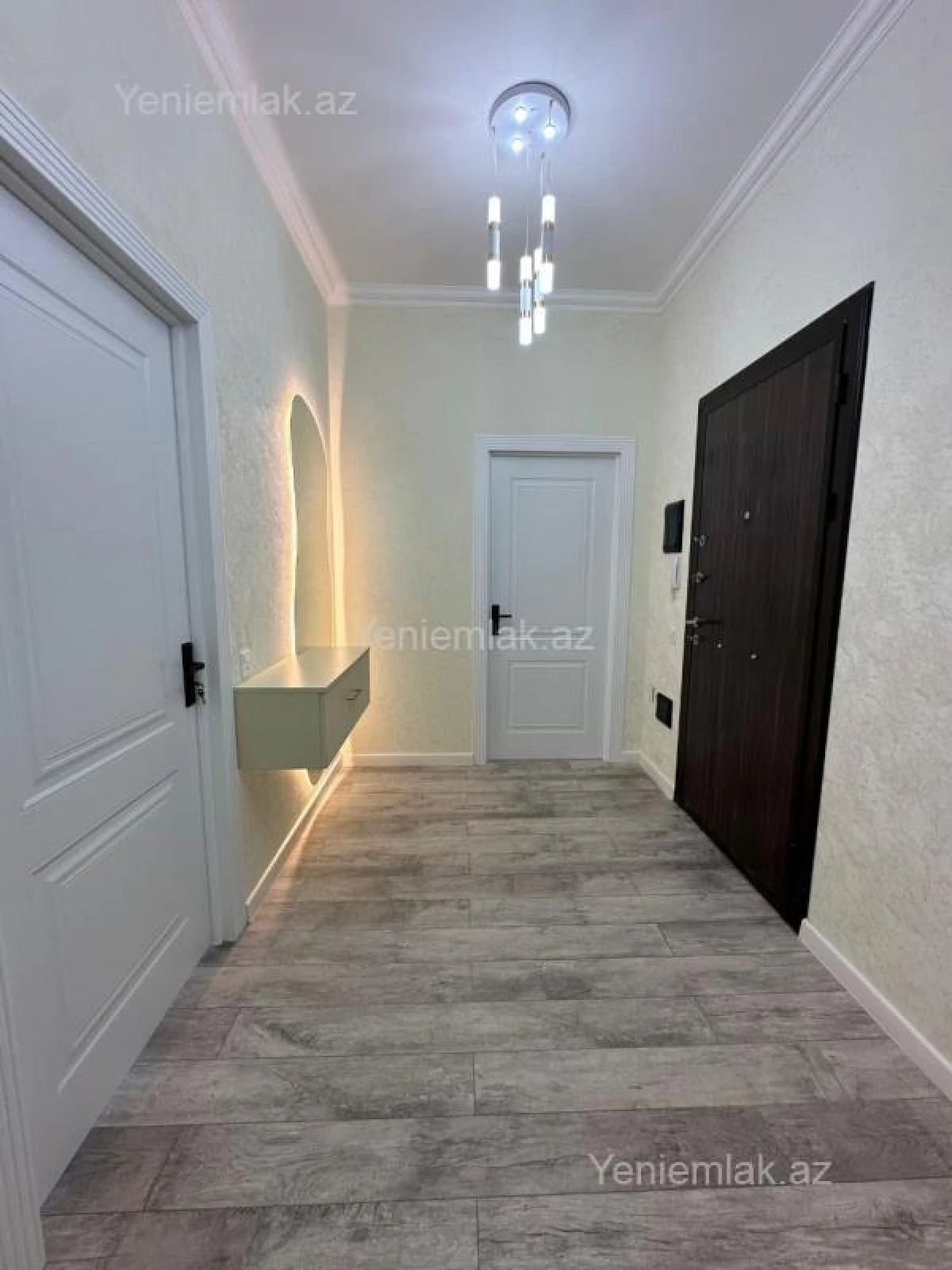 Satılır 2 otaqlı yeni tikili 80 m²