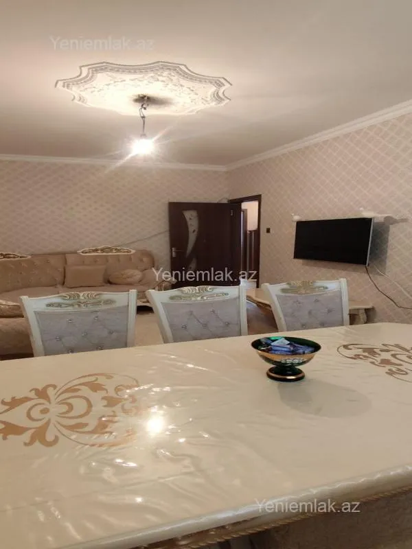 Satılır 3 otaqlı köhnə tikili 68 m²