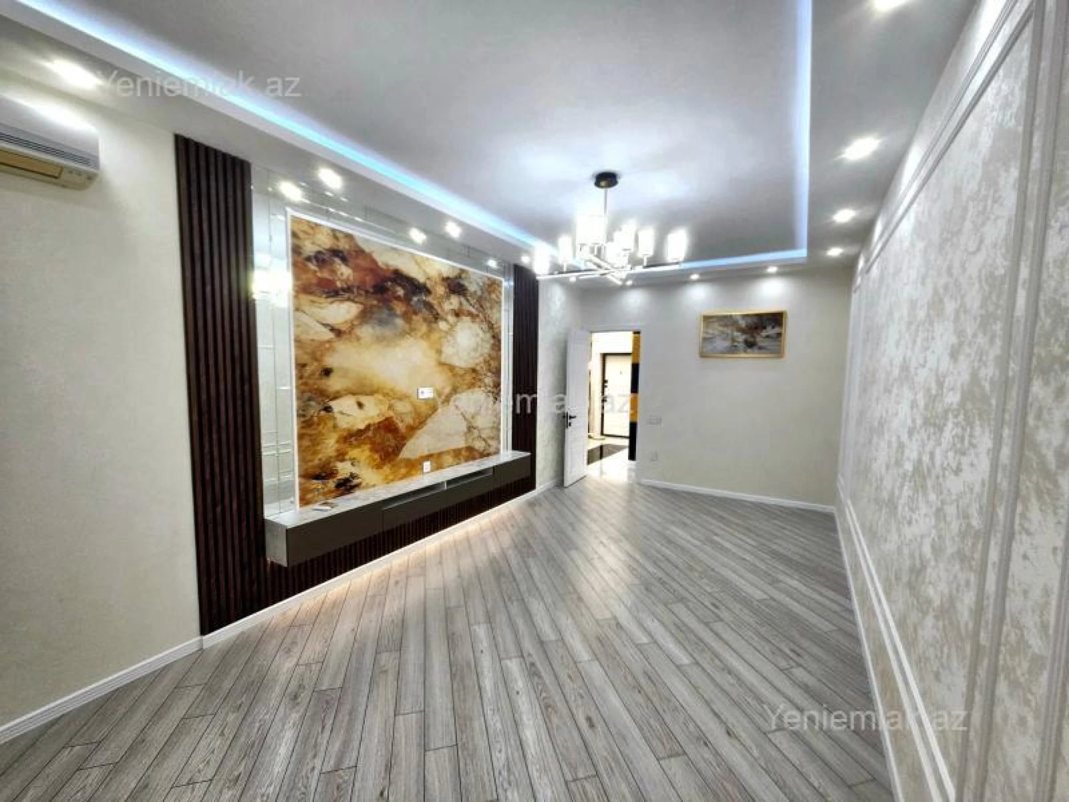 Satılır 3 otaqlı yeni tikili 95 m²