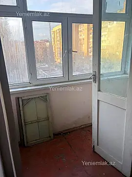 Satılır 3 otaqlı köhnə tikili 80 m²