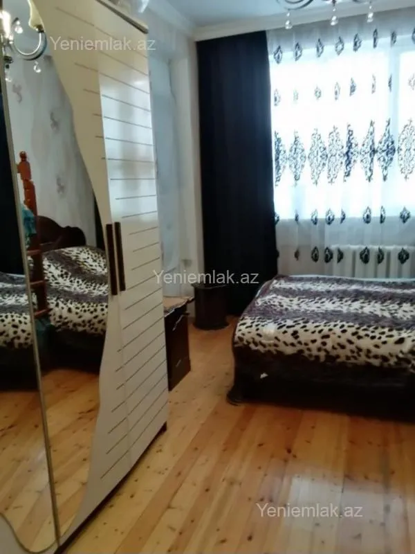 Satılır 3 otaqlı yeni tikili 70 m²