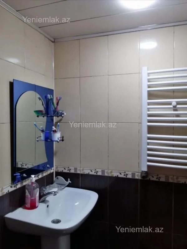 Satılır 3 otaqlı yeni tikili 70 m²