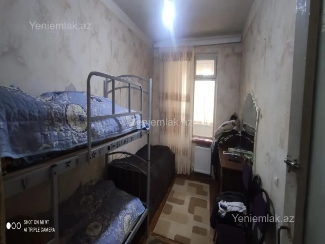 Satılır 3 otaqlı köhnə tikili 76 m²