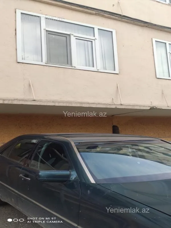 Satılır 3 otaqlı köhnə tikili 76 m²