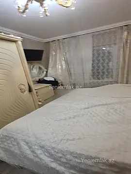 Satılır 2 otaqlı köhnə tikili 55 m²