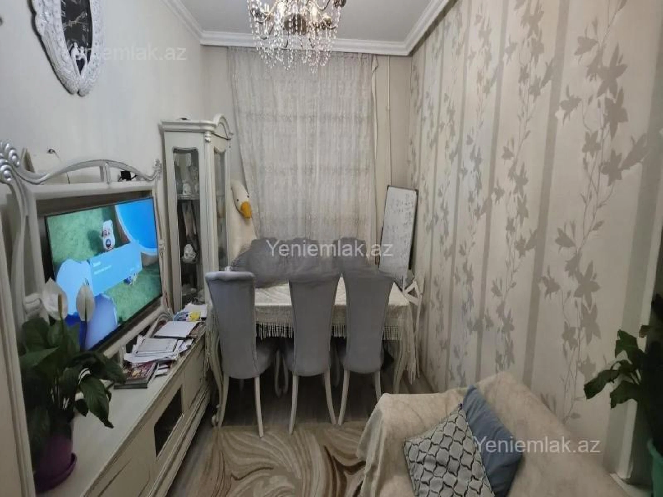 Satılır 2 otaqlı köhnə tikili 55 m²