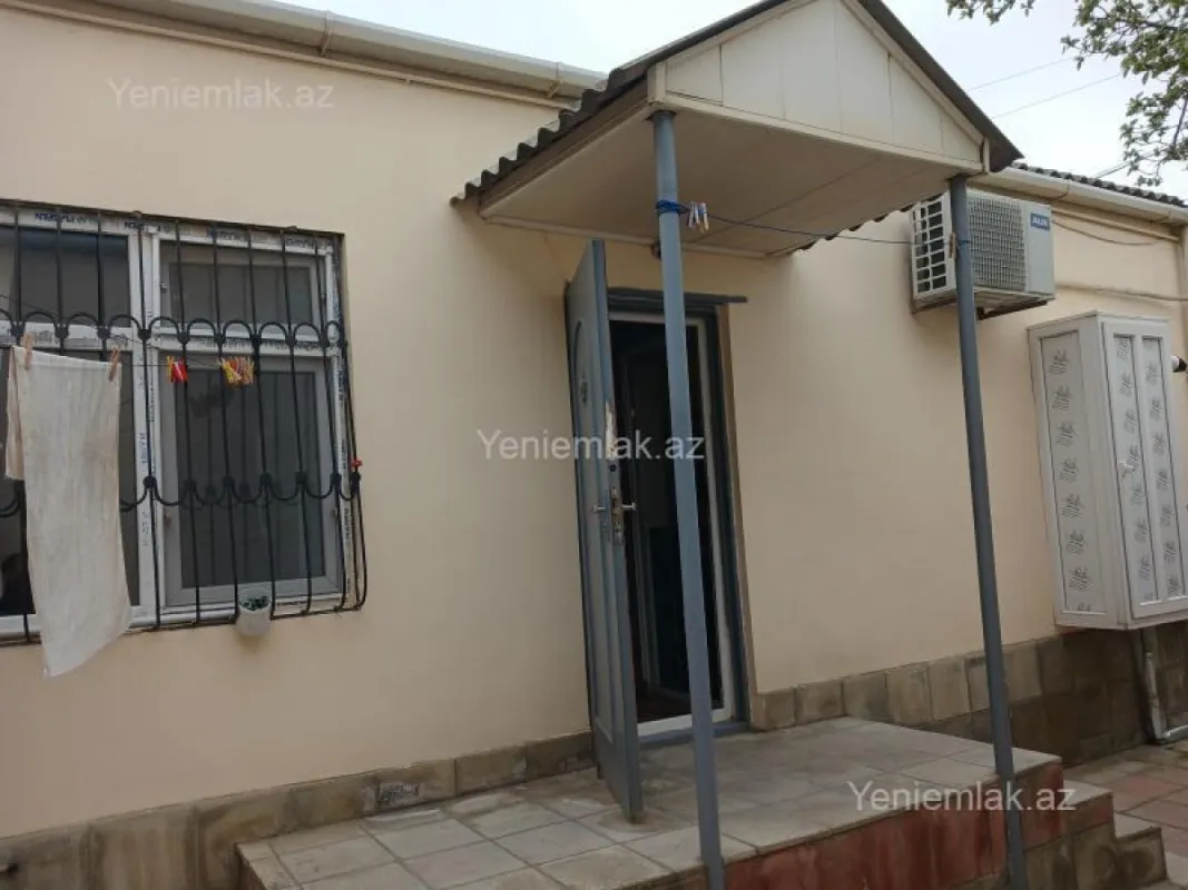 Satılır 2 otaqlı həyət evi 80 m²